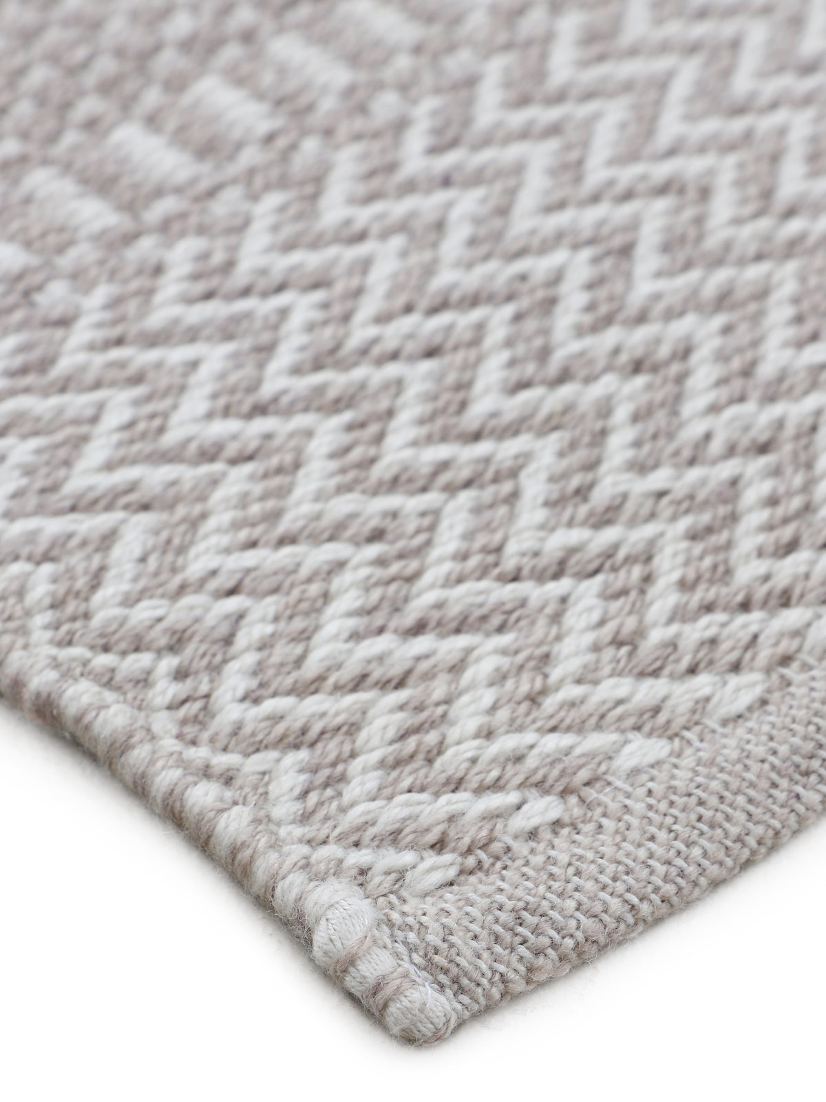 In- & Outdoor Teppich aus recyceltem Material Creme