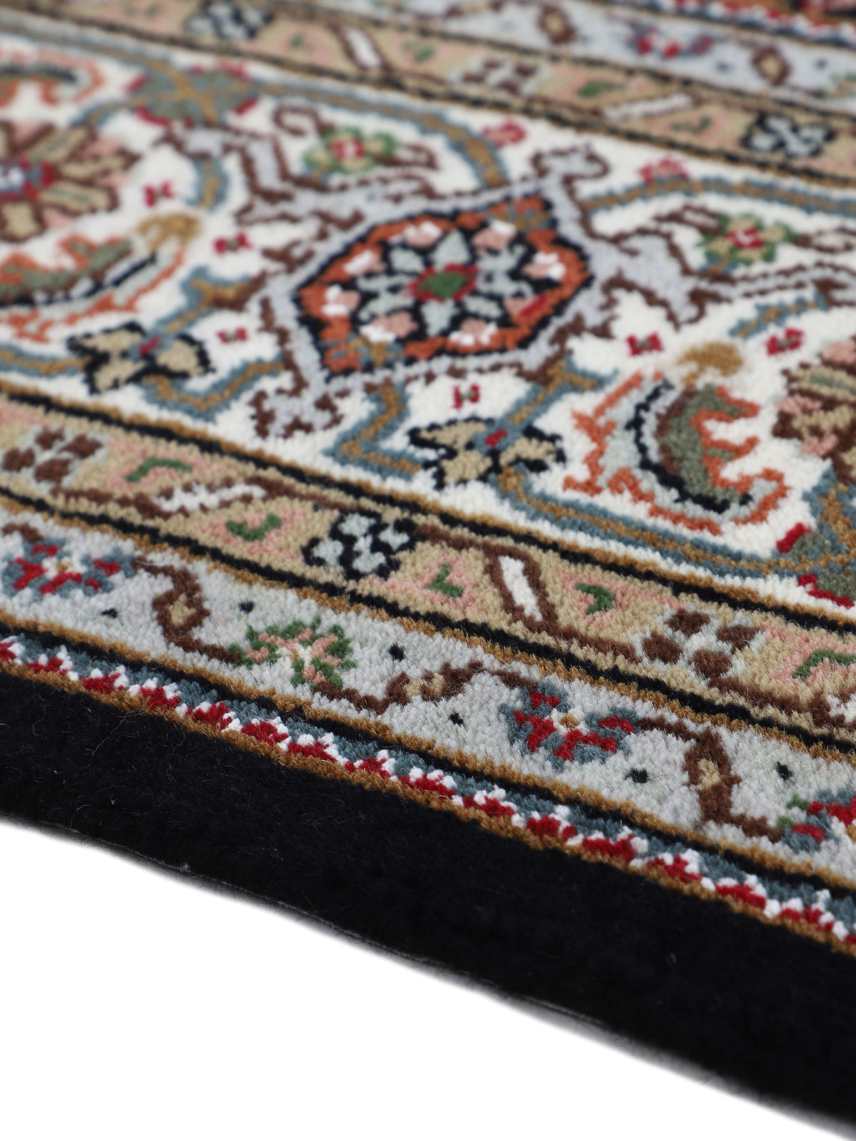 Tabriz Mahi Teppich Schwarz
