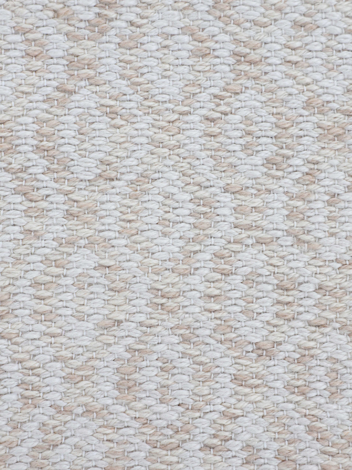 In- & Outdoor Teppich aus recyceltem Material Creme