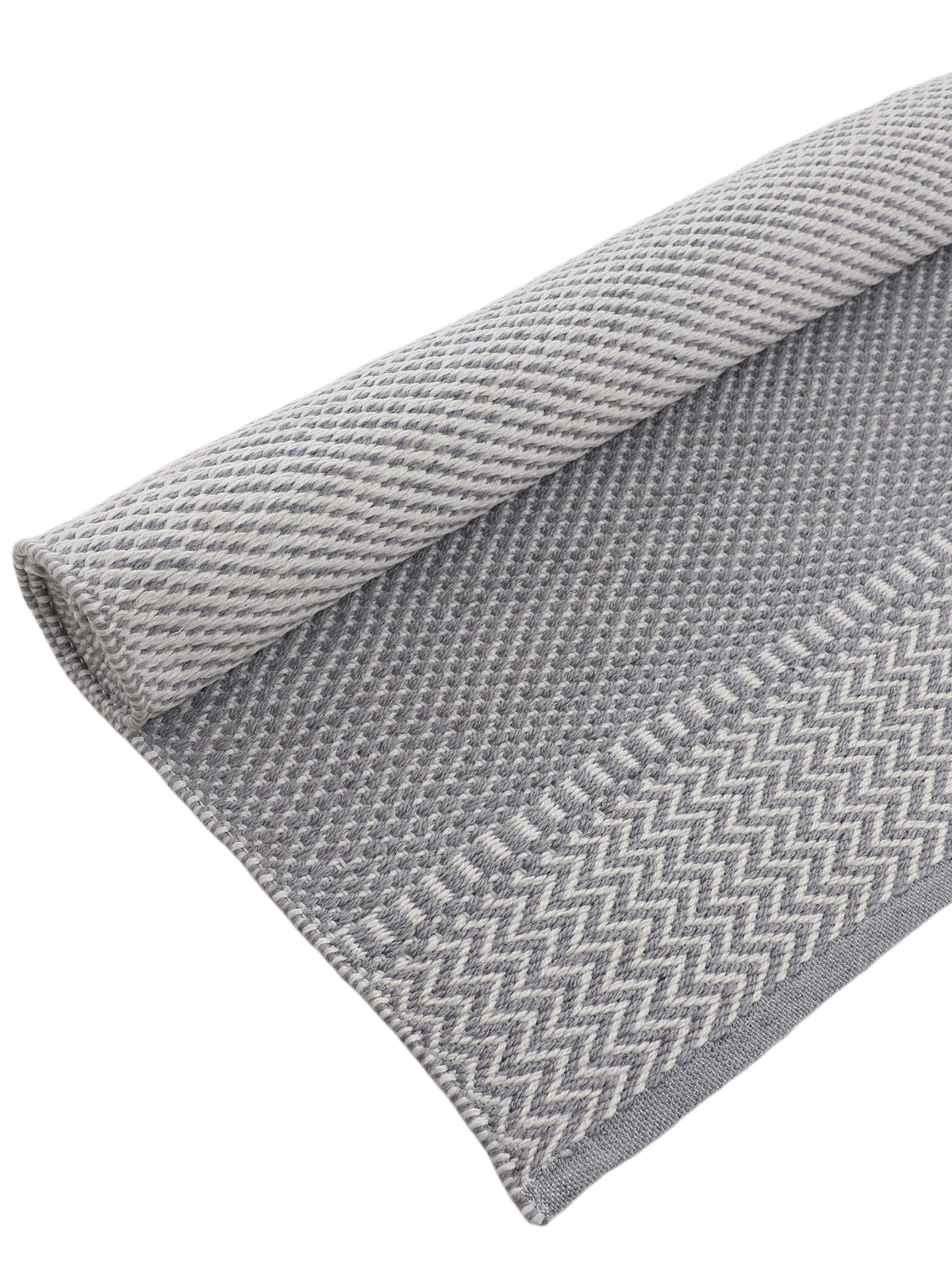 In- & Outdoor Teppich aus recyceltem Material Grau