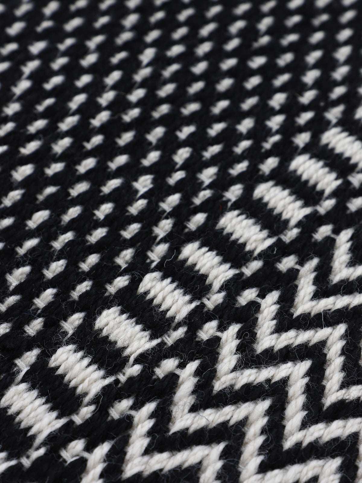 In- & Outdoor Teppich aus recyceltem Material Schwarz
